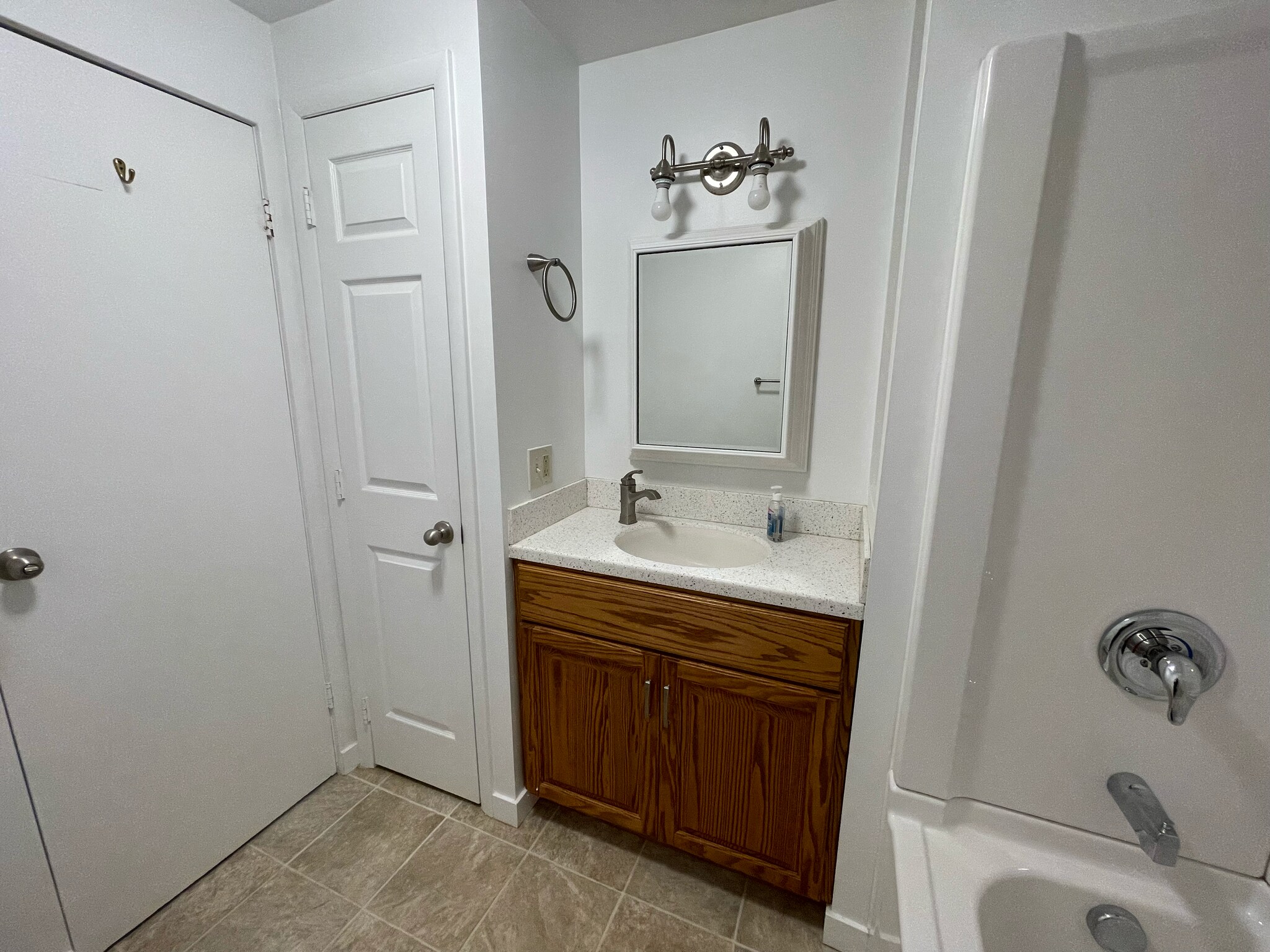 Building Photo - 307 Freeport Rd