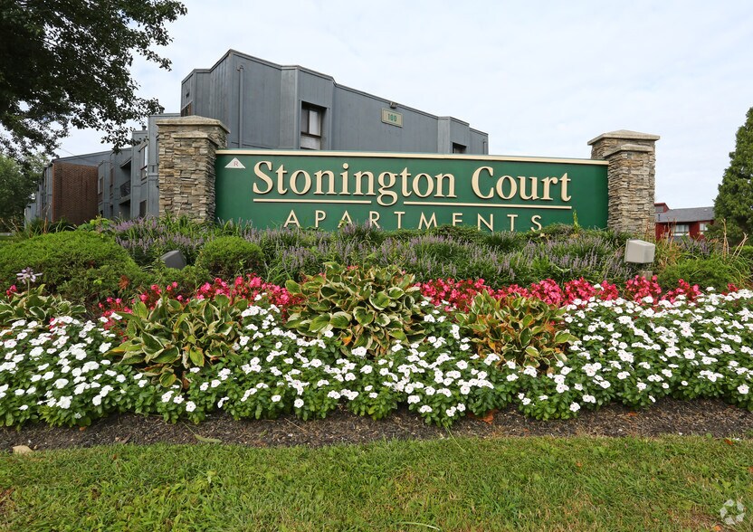 Stonington Court Apartments 1800 Laurel Rd Lindenwold NJ 08021