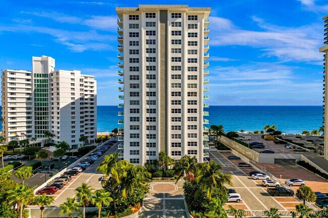 Building Photo - 3550 Galt Ocean Dr