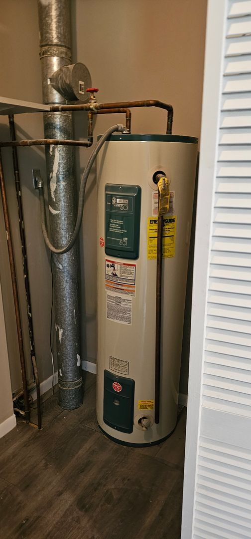 Building Photo - COMING SOON!! Available Soon in SF KCMO