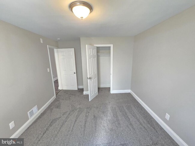 Building Photo - 3908 Erdman Ave