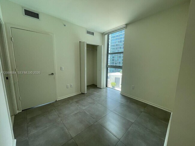 Building Photo - 1100 S Miami Ave