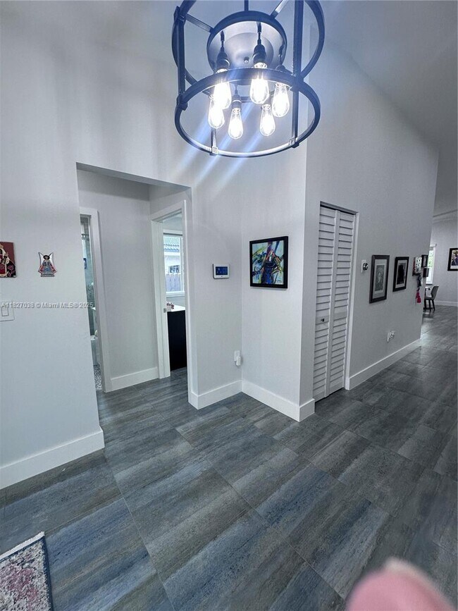 Building Photo - 16012 SW 64th Terrace