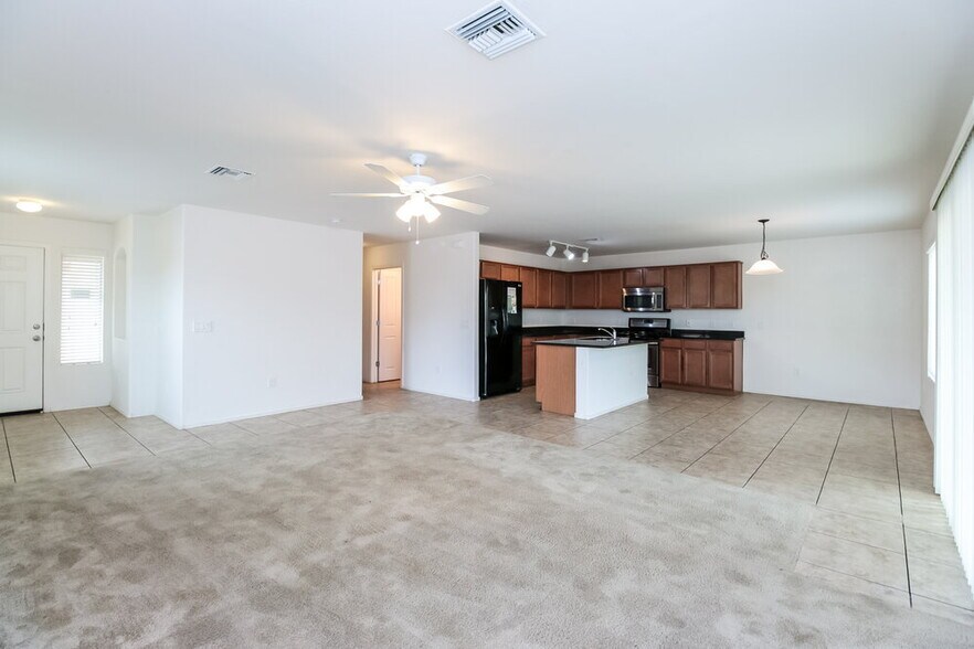 Building Photo - 18350 S Avenida Arroyo Seco