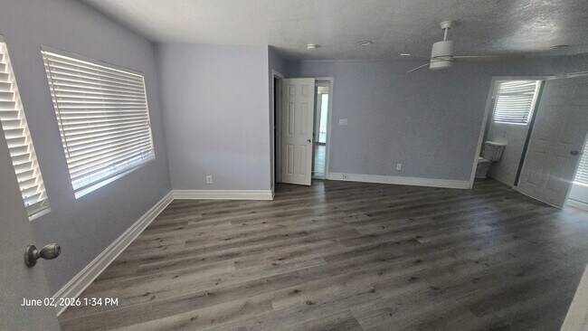 Building Photo - House FOR RENT in Bonita!! Pool and views.