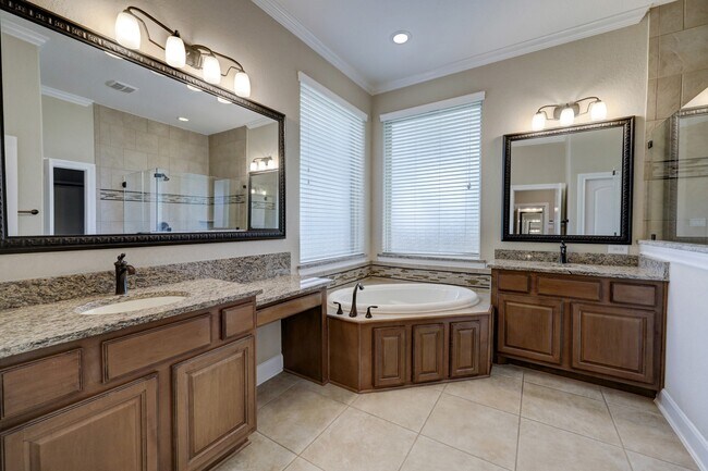 Building Photo - 26803 Longleaf Valley Dr