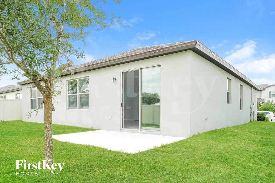 Building Photo - 1869 Cayman Cove Cir