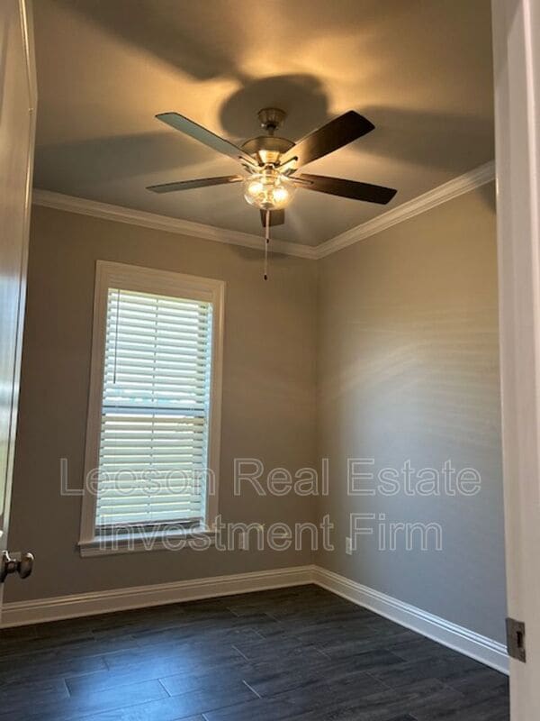 Building Photo - 2076 Highpoint Pl