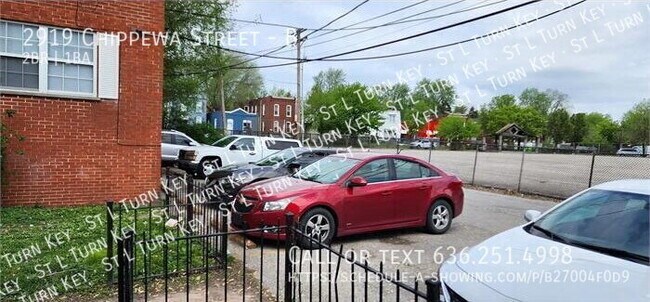 Building Photo - 2919 Chippewa St