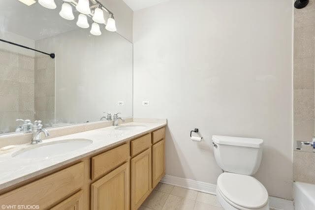 Building Photo - 5111 N Kenmore Ave
