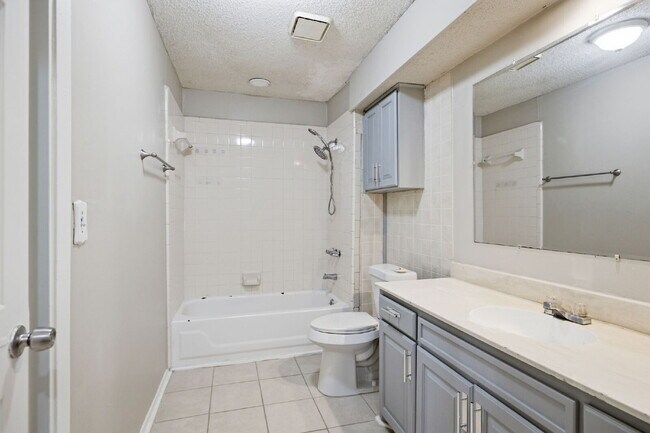Building Photo - "Charming 2-Bedroom Duplex in White Settlement!"