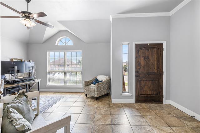 Building Photo - 617 Zachary Dr