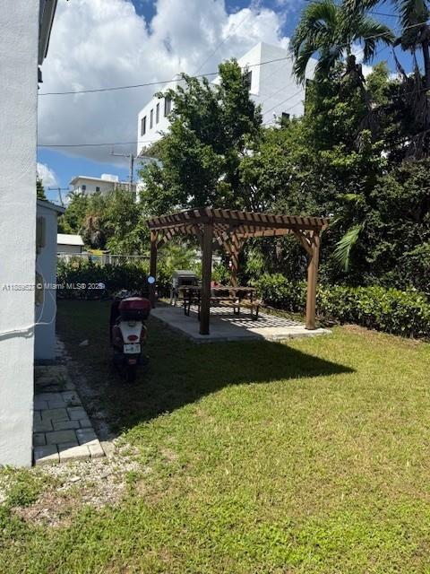 Building Photo - 745 83rd St