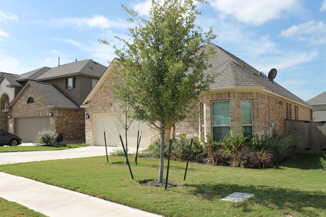 Building Photo - 2821 Coral Valley Dr