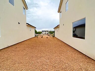 Building Photo - 366 Forty