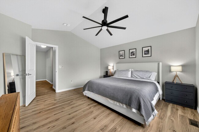 Building Photo - 6275 Wild Turkey Dr