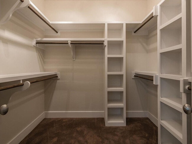 Building Photo - 1905 Frazier Ave