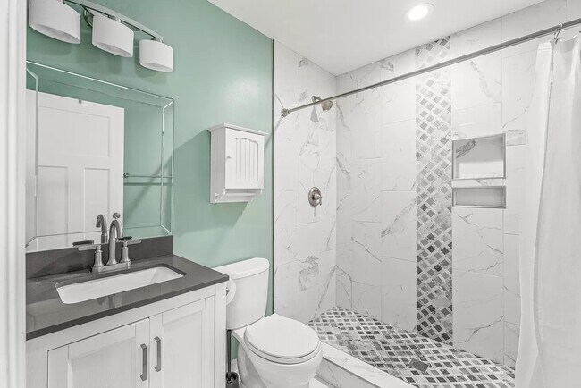 Building Photo - 3932 Slagle Dr