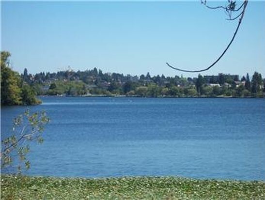 Greenlake - 911 N 73rd St