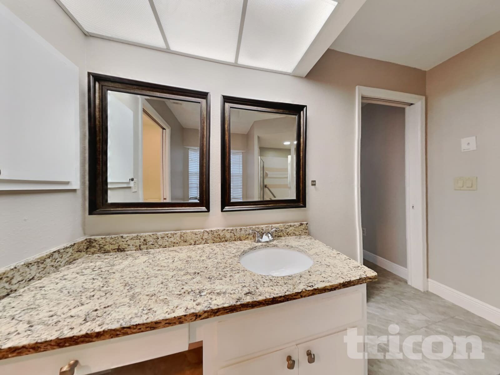 Building Photo - 488 Northview St