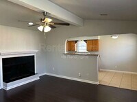 Building Photo - 2939 Longmeade Dr