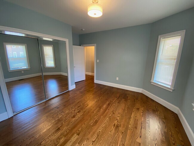 Building Photo - 333 Highland Ave