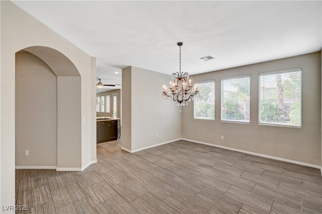 Building Photo - 686 Vortex Ave