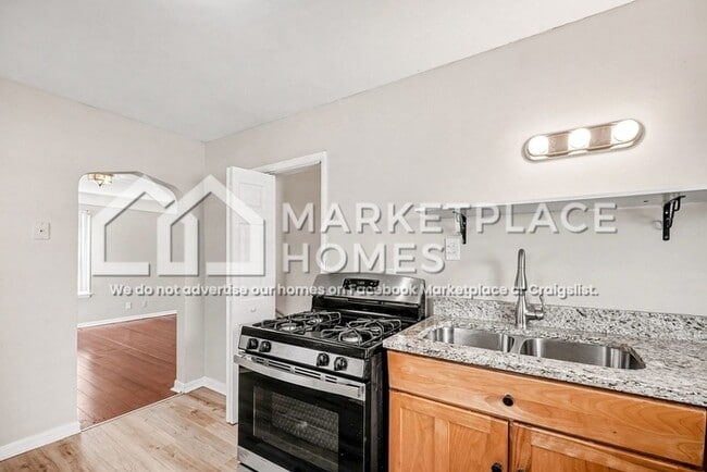 Building Photo - 8212 Timken Ave