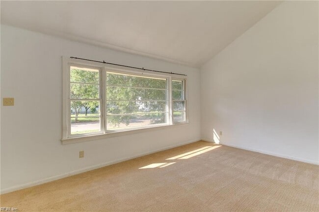 Building Photo - 1316 Gabriel Dr