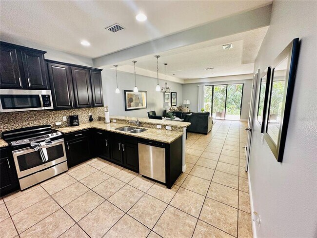 Building Photo - 8157 Roseville Blvd