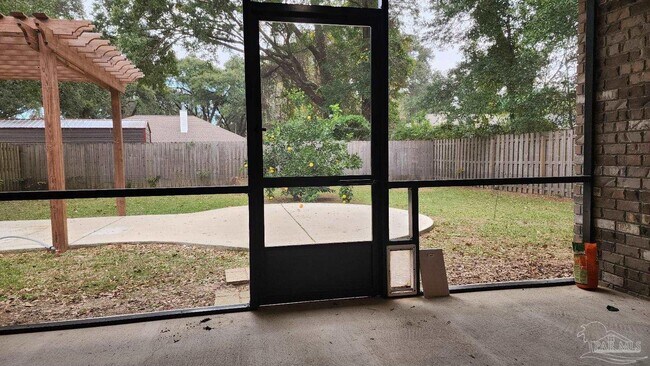 Building Photo - 3934 Fielding Ct