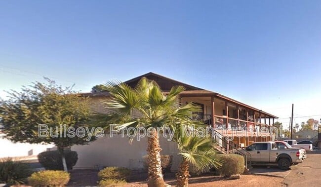 Building Photo - 143 S Doran