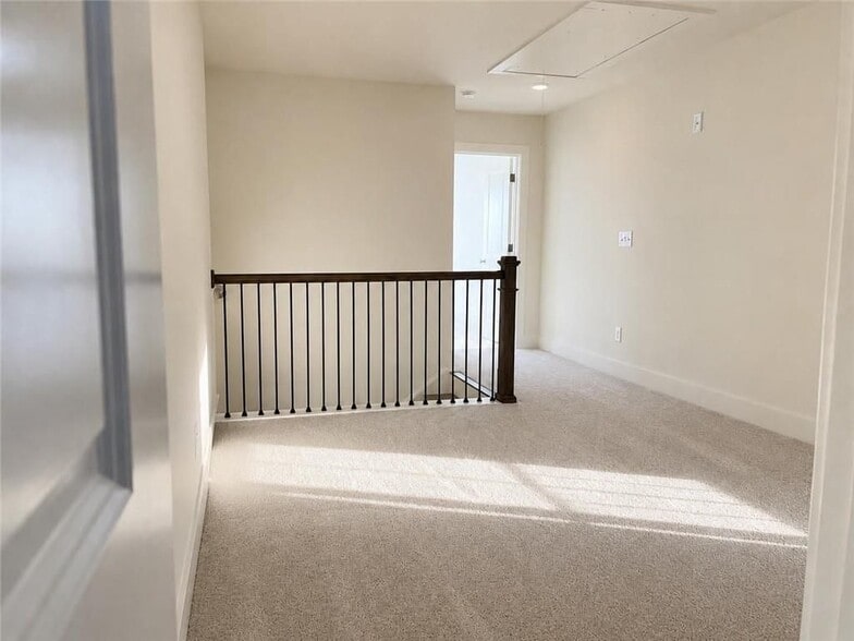 Building Photo - 5336 Brooklands Dr