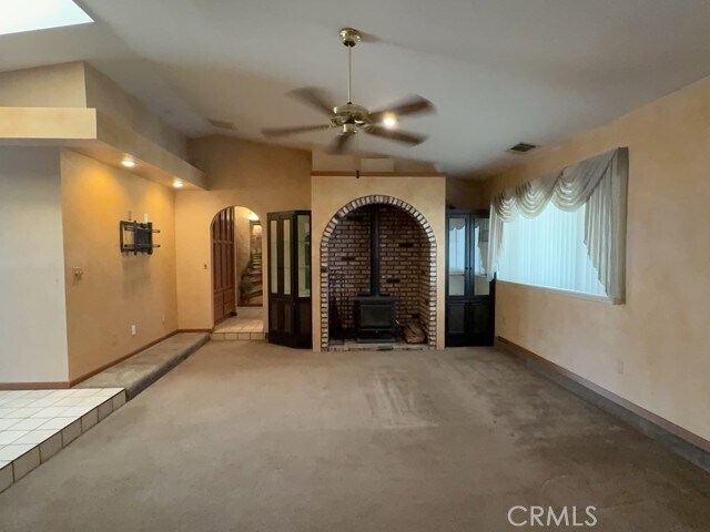 Building Photo - 15370 Tacony Rd