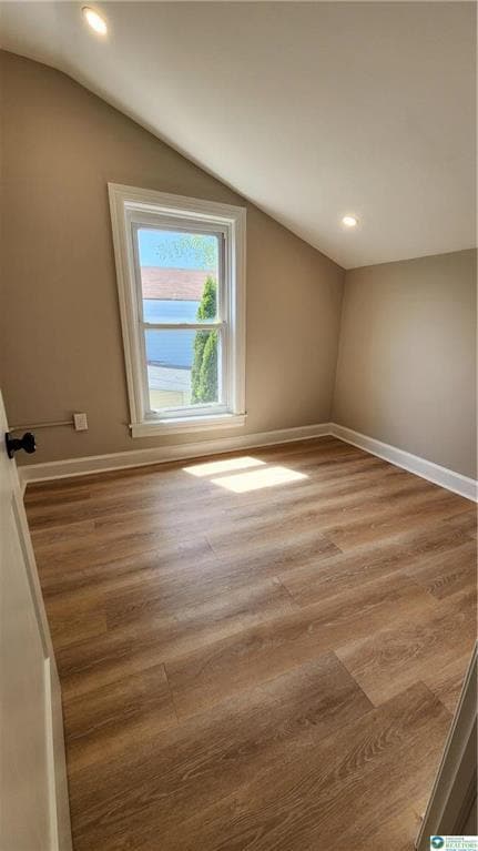 Building Photo - 324 Walnut St