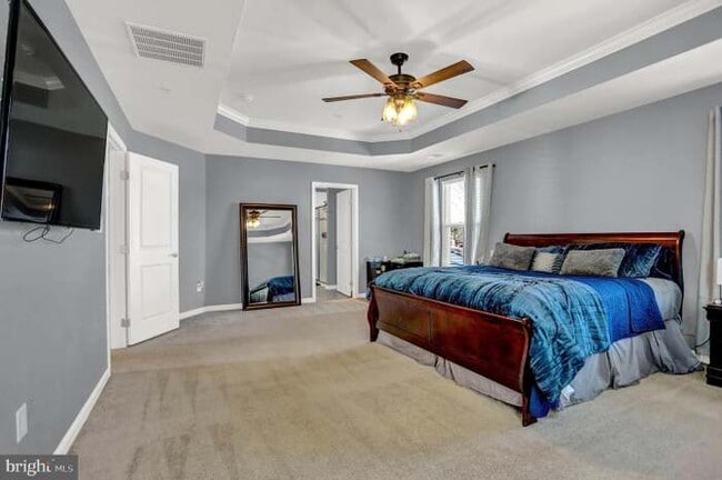 Building Photo - 1704 Scenic Manor Dr