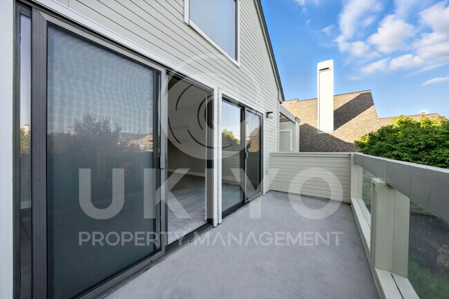 Building Photo - 4 Courageous Ct
