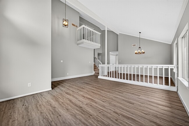 Building Photo - 12623 S Dairy Ashford Rd