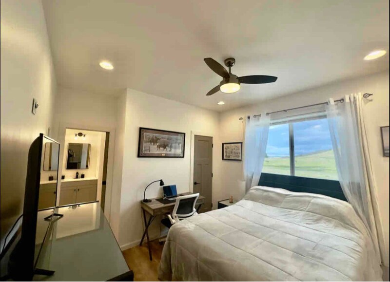 Building Photo - 17 Manley Ln