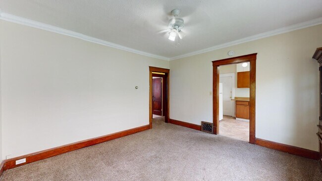 Building Photo - 1285 Cranford Ave