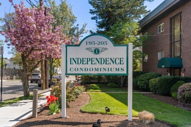 Building Photo - 205 Independence Ave