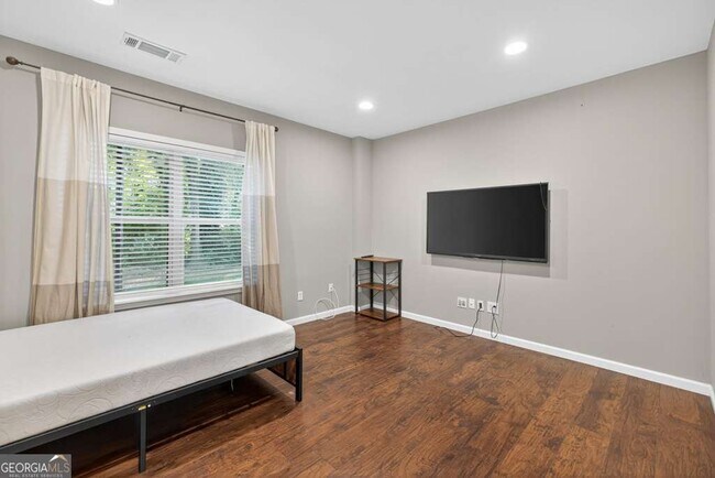 Building Photo - 1766 Stoney Chase Dr