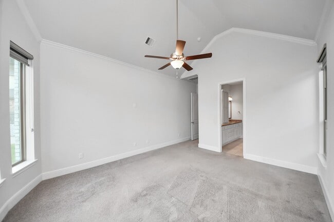 Building Photo - 1714 McCrae Hill Ct