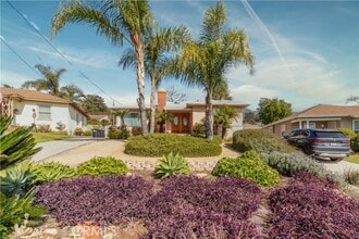 Building Photo - 3341 Thelma St