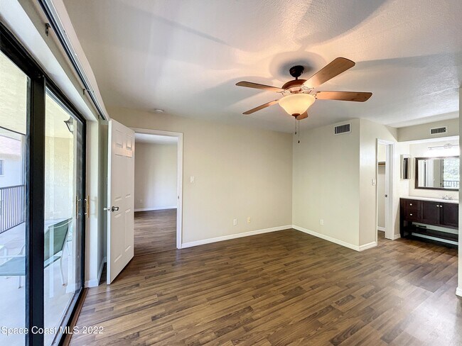 Building Photo - 205 Palmetto Ave