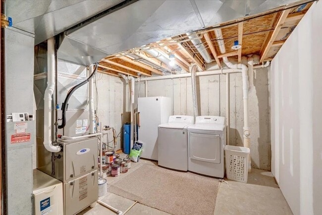 Building Photo - 1406 Dewberry Dr