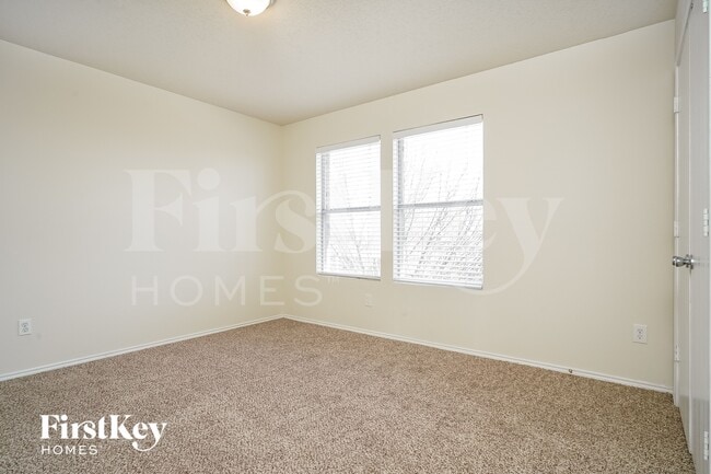 Building Photo - 1464 Greenbrook Dr