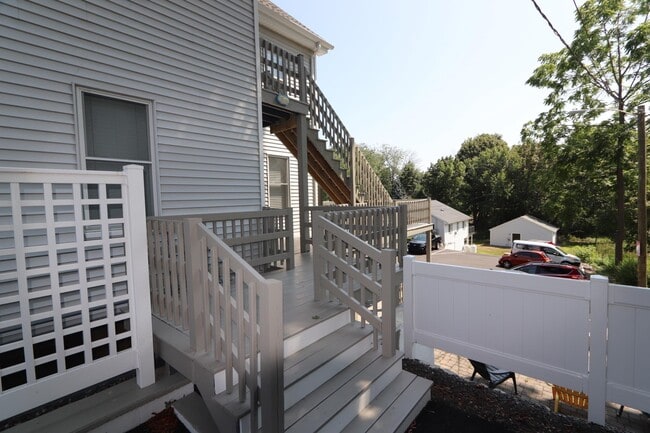 Building Photo - 20 Whipple Rd