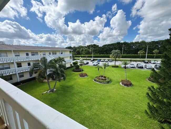 Building Photo - 119 Dorset C