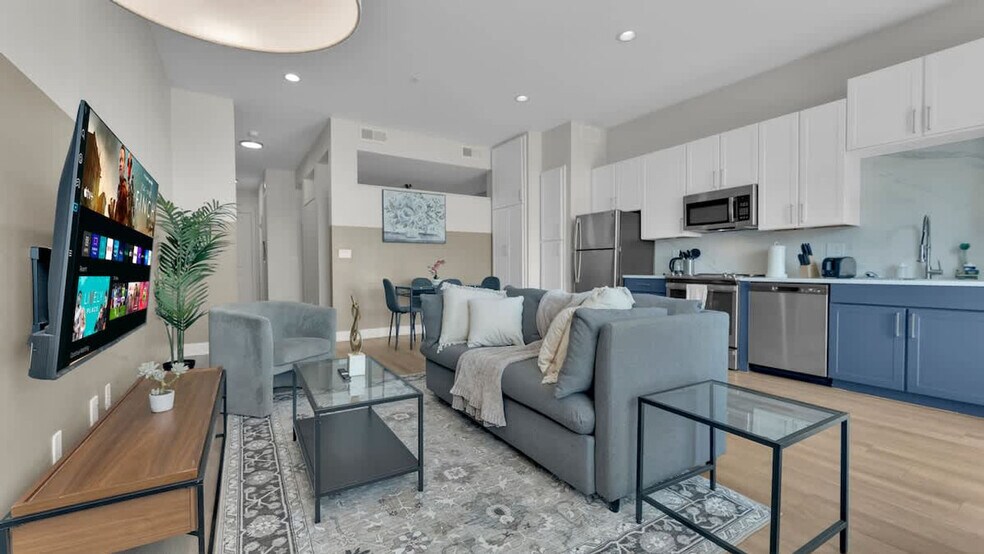 Building Photo - 2901 Indiana St